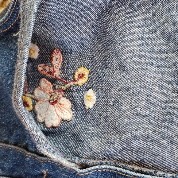 Daisy Fuentes 24M Denim Dress Floral Embroidery 100% Cotton Adjustable Straps - Picture 8 of 11
